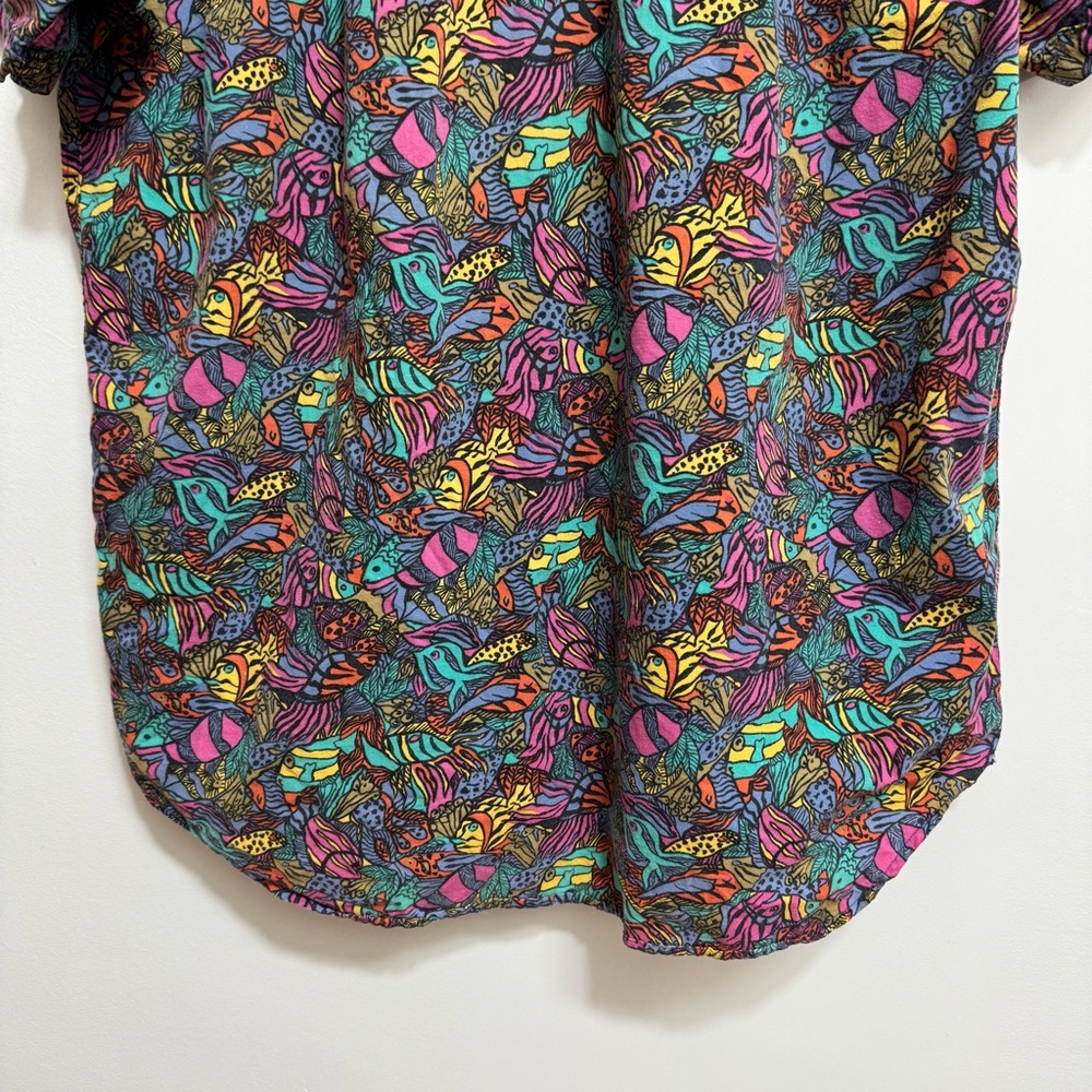 Vintage Royal Robbins World 90s Abstract Tropical Fish Button Down Shirt - Picture 8 of 10